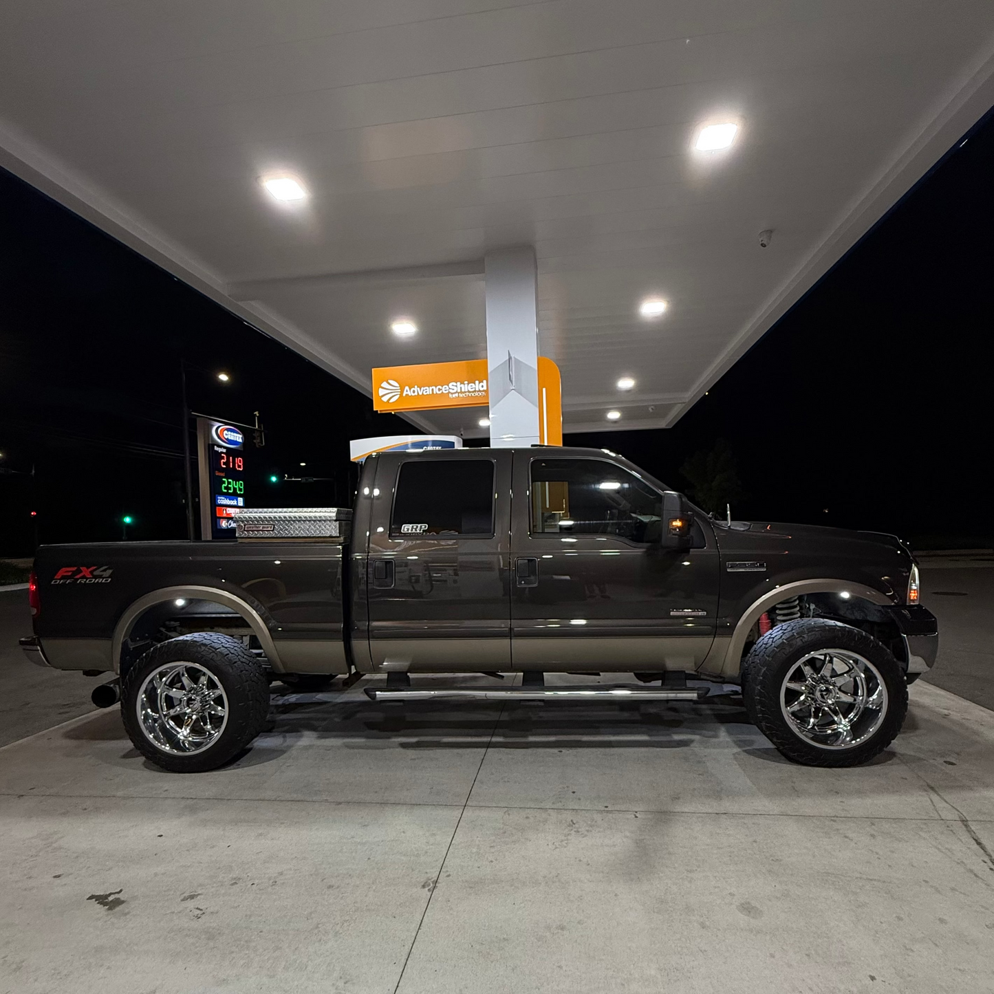 2-Step Paint Correction (Swirl removal + mirror finish)